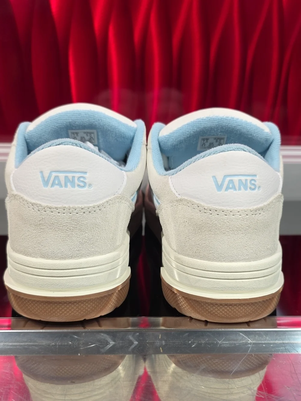 Vans Hylane White Blue Men's 7.5 Women's 9 New with Box
